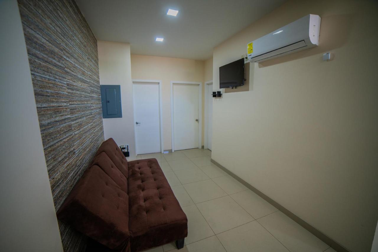 California Comfort & Suites Los Algodones  Luaran gambar